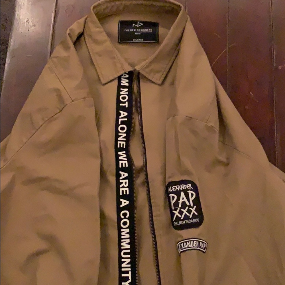 Beige jacket - Picture 3 of 3
